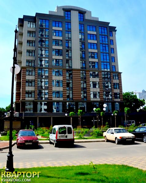 Sell 3-room apartment. Киев,  Драгомирова — photo 1
