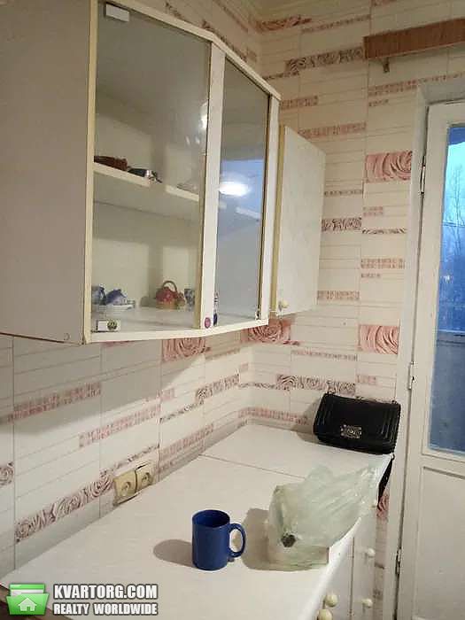 Rent out 1-room apartment. Киев,  Новомостицкая — photo 4