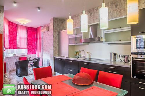 Rent out 4-room apartment. Киев,  Старонаводницкая — photo 1