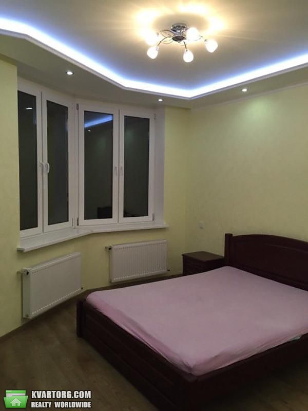Rent out 2-room apartment. Киев,  Лебедева-Кумача — photo 6