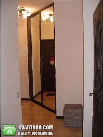 Rent out 2-room apartment. Киев,  Гмыри — photo 4