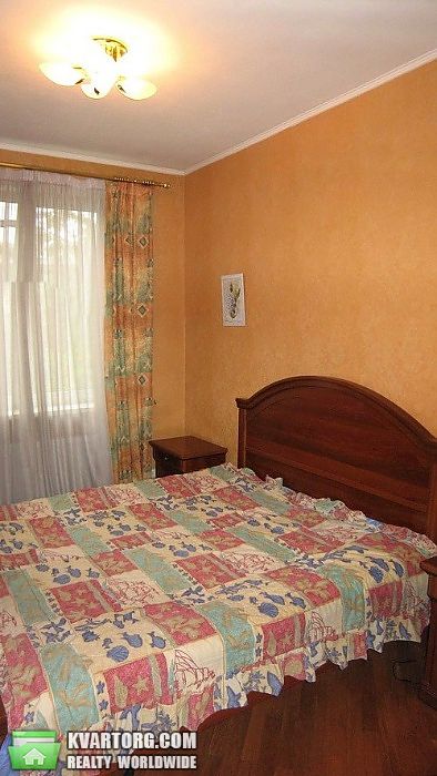 Rent out 2-room apartment. Киев, Уманская — photo 7