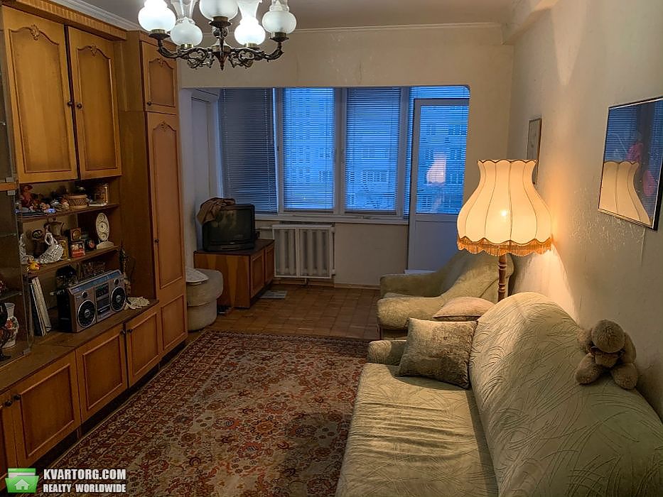 Sell 2-room apartment. Киев,  Днепровская наб — photo 3