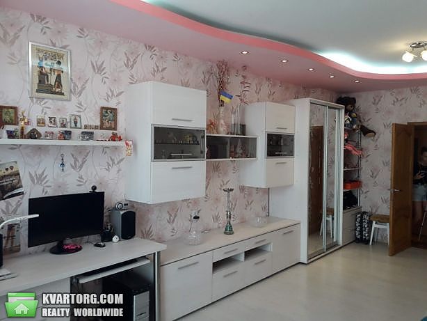 Sell 3-room apartment. Днепропетровск,  Строителей — photo 2