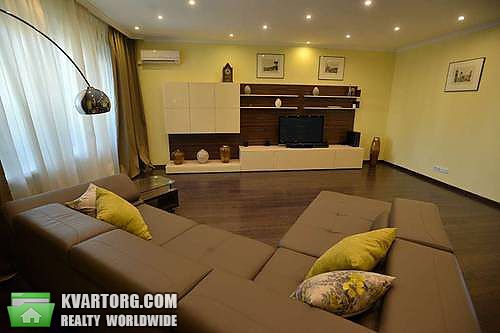 Rent out 3-room apartment. Киев,  Никольско-Слободская — photo 1