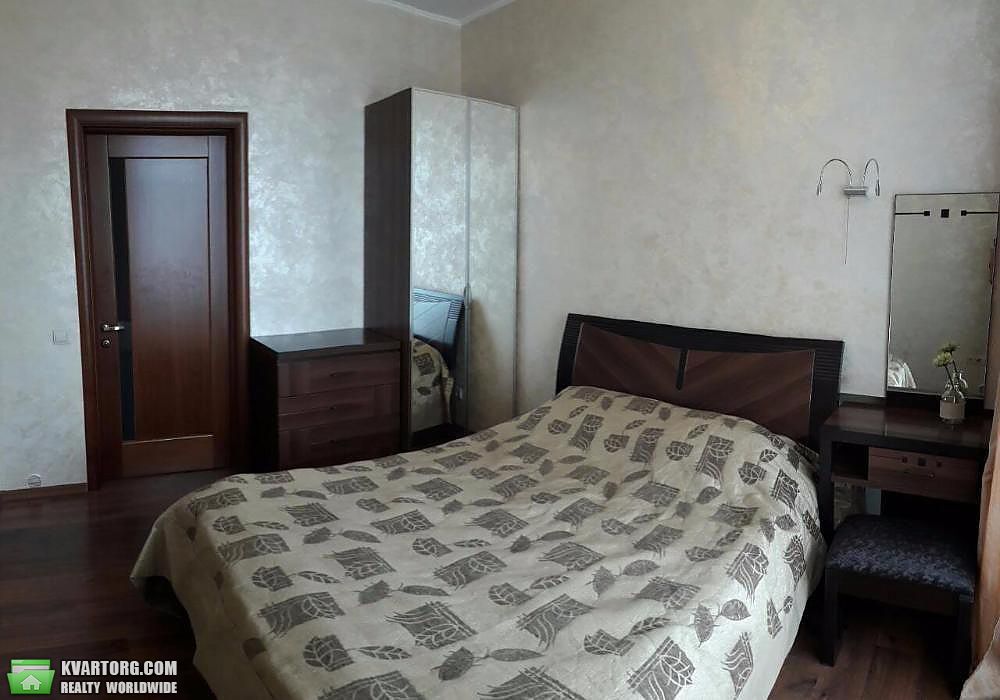 Rent out 3-room apartment. Киев,  Лютеранская — photo 5