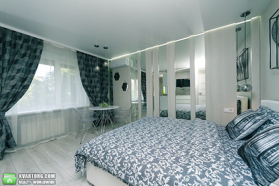 Sell 1-room apartment. Киев, Бульвар Леси Украинки — photo 2