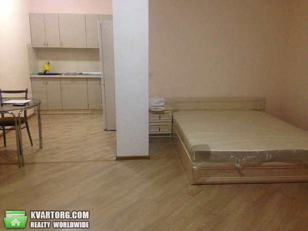 Rent out 1-room apartment. Киев,  Руданского — photo 4