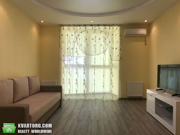 Rent out 2-room apartment. Киев,  Драгоманова — photo 8