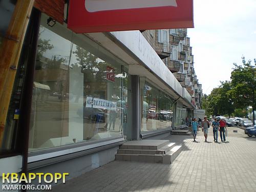 Rent out shop. Киев, Воссоединения, 5 — photo 1