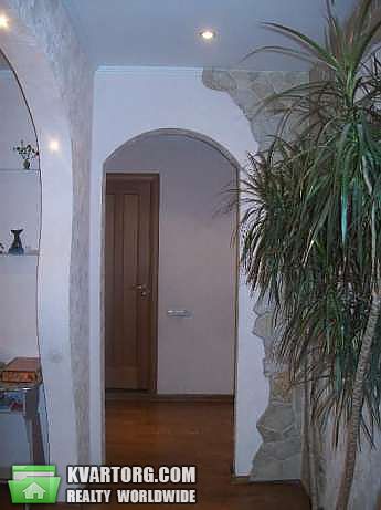 Sell 3-room apartment. Киев,  Срибнокильская — photo 4