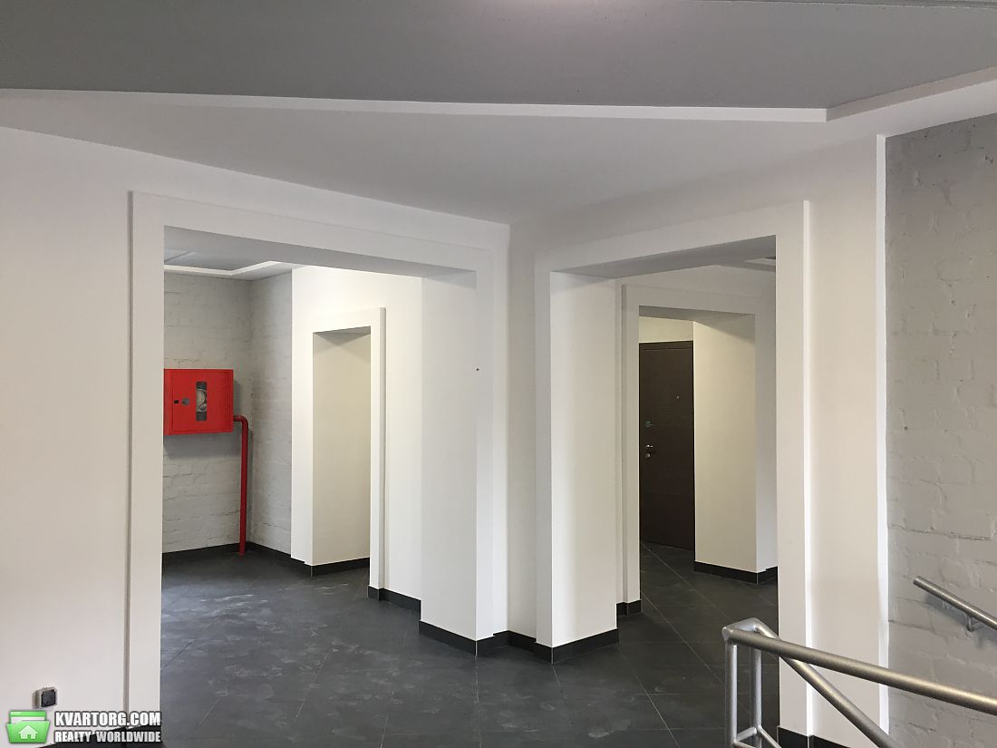 Sell office. Киев,  Железнодорожное шоссе — photo 6