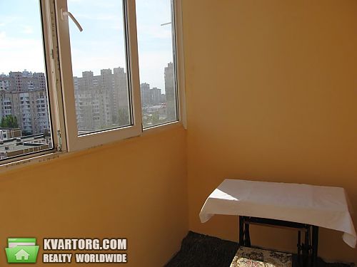 Rent out 2-room apartment. Киев, Радунская — photo 6