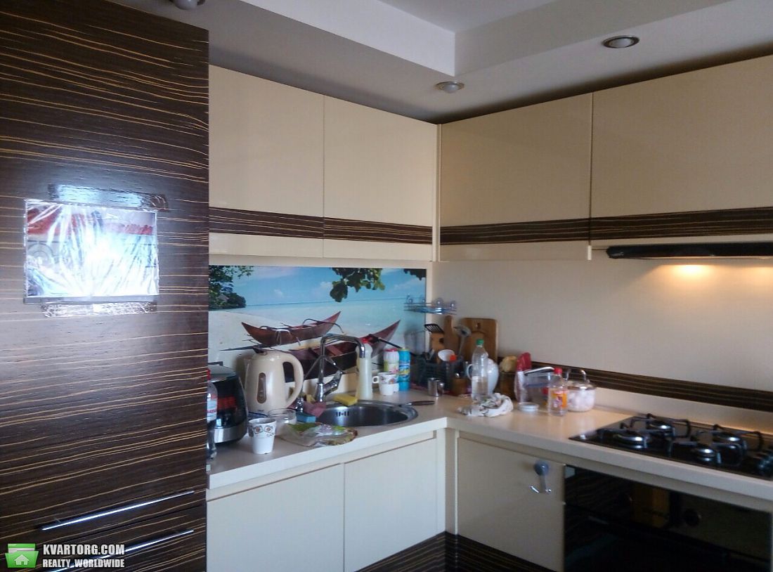 Sell 3-room apartment. Киев,  Стадионная — photo 2