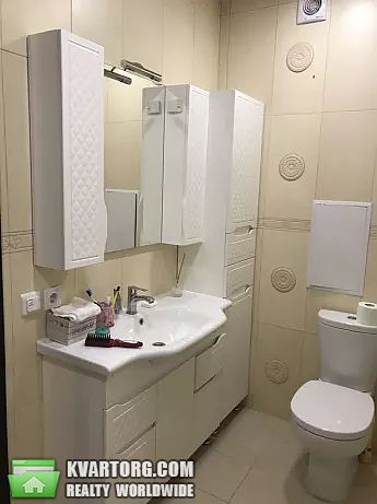 Rent out 1-room apartment. Киев,  Межевая — photo 4