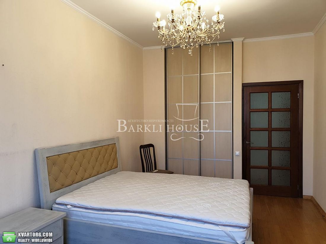 Rent out 3-room apartment. Киев,  Черновола — photo 5