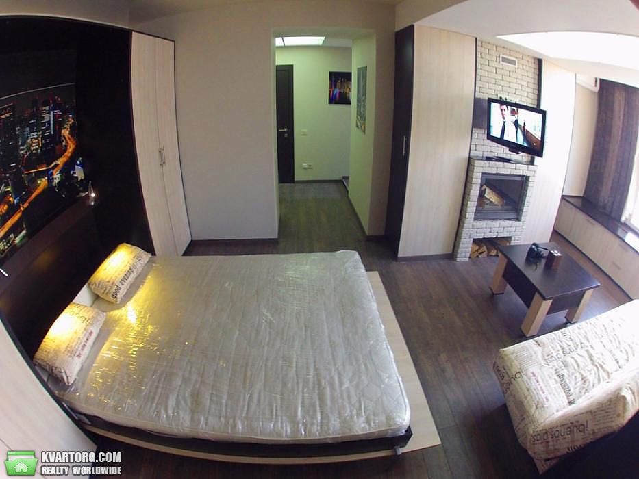 Rent out 1-room apartment. Киев,  Тычины пр — photo 4