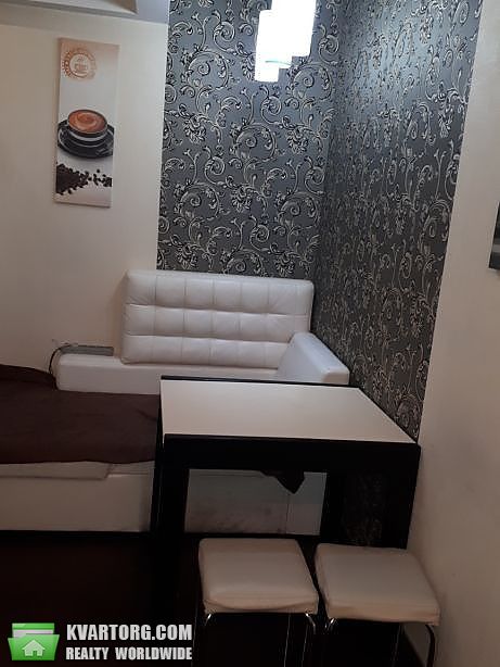 Rent out 2-room apartment. Киев,  Ушинского — photo 1