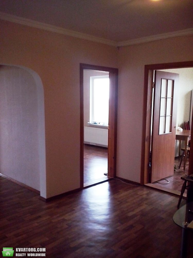 Sell 2-room apartment. Киев,  Макаренко — photo 1