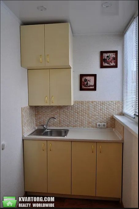 Rent out 1-room apartment. Киев, софии русовой — photo 4