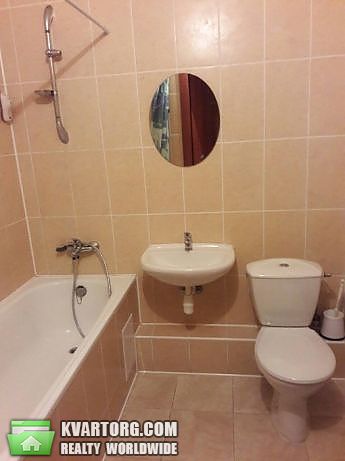 Rent out 1-room apartment. Киев, ващенко — photo 3