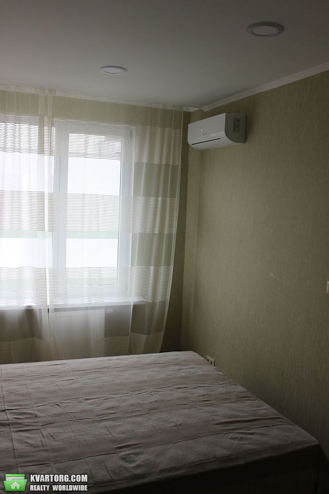 Rent out 2-room apartment. Киев,  Клавдиевская — photo 3