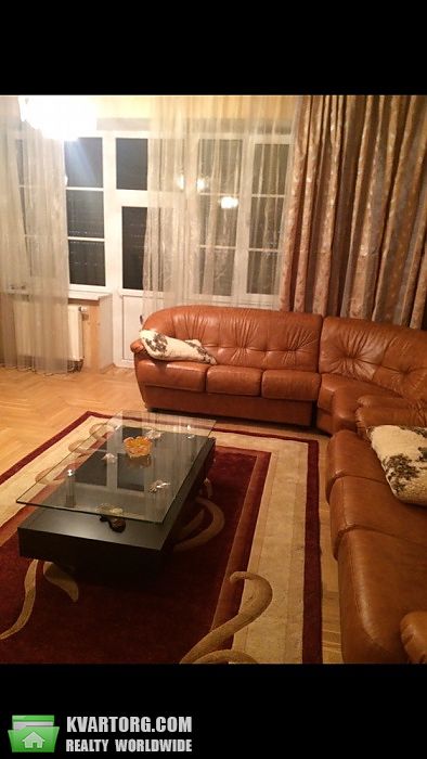 Rent out 3-room apartment. Киев,  Бехтеревский пер — photo 1