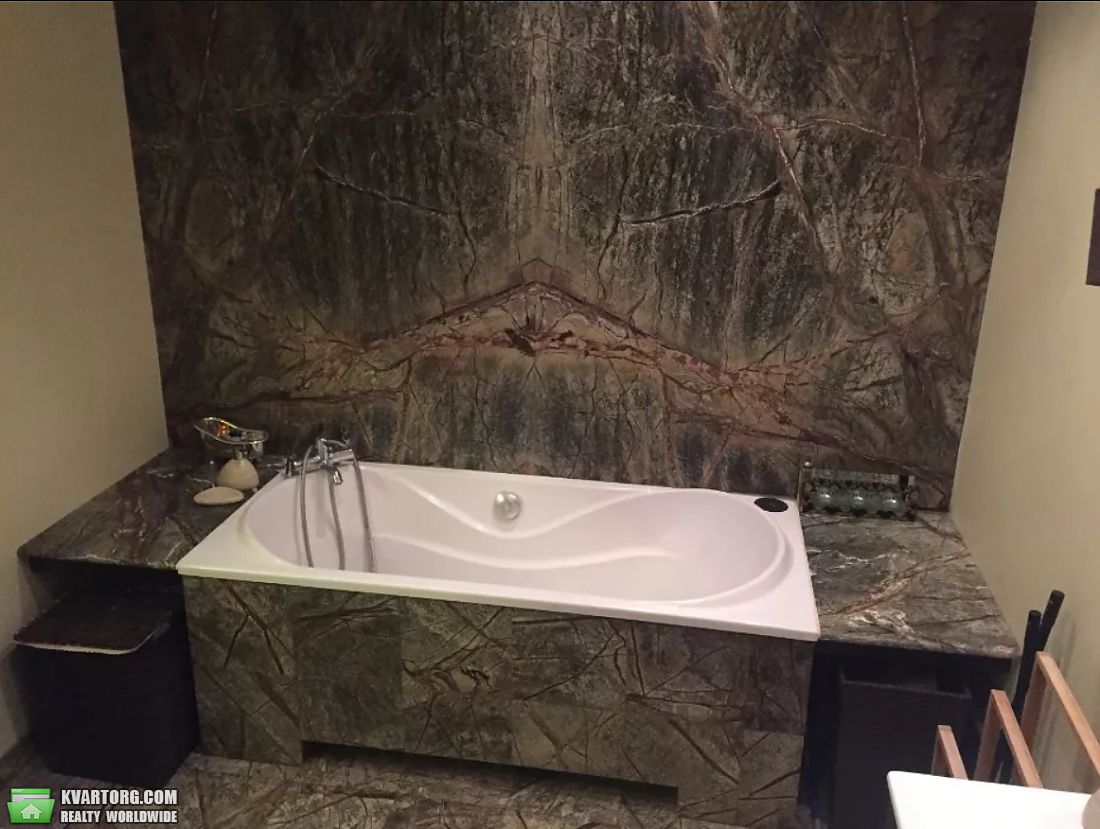 Rent out 2-room apartment. Киев,  Дмитриевская — photo 2