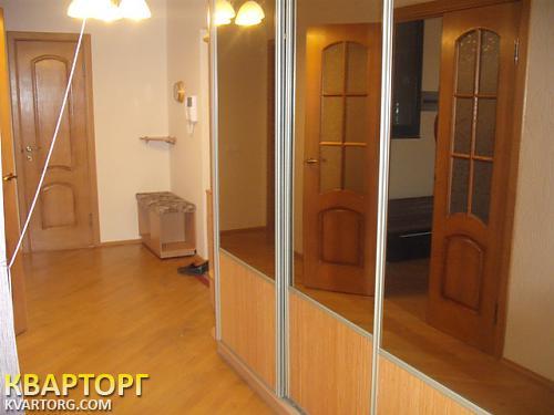 Rent out 2-room apartment. Киев, Верховной Рады бульв. — photo 4