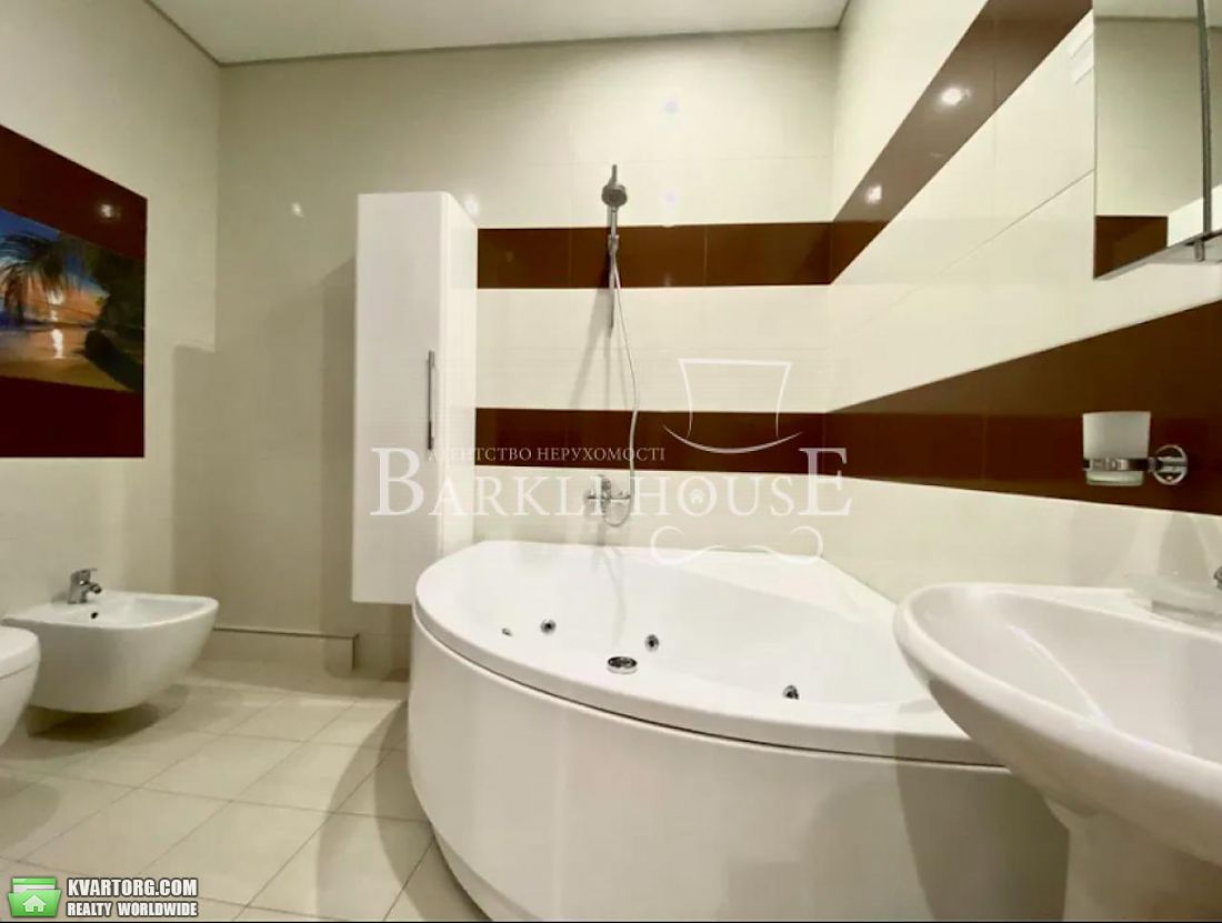 Rent out 3-room apartment. Киев,  Окипной — photo 6