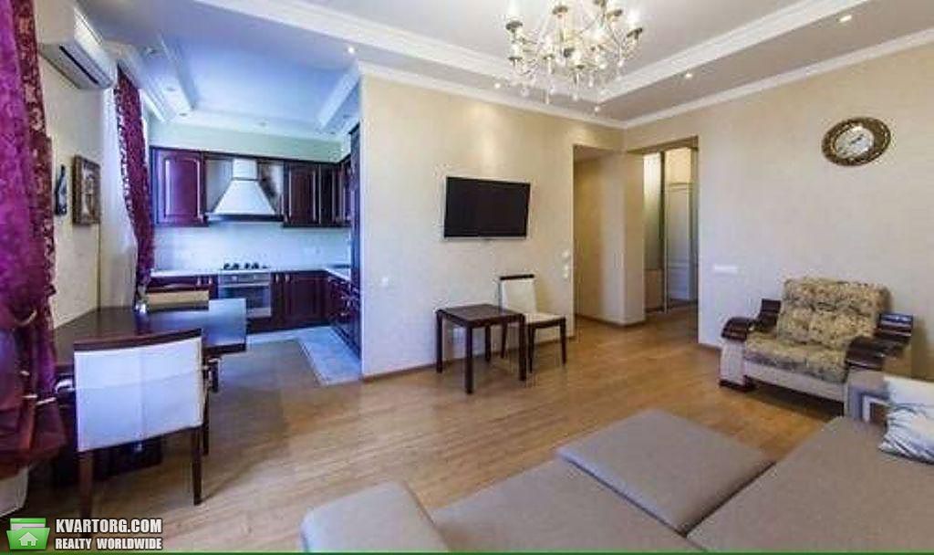 Rent out 2-room apartment. Киев,  Глазунова — photo 2