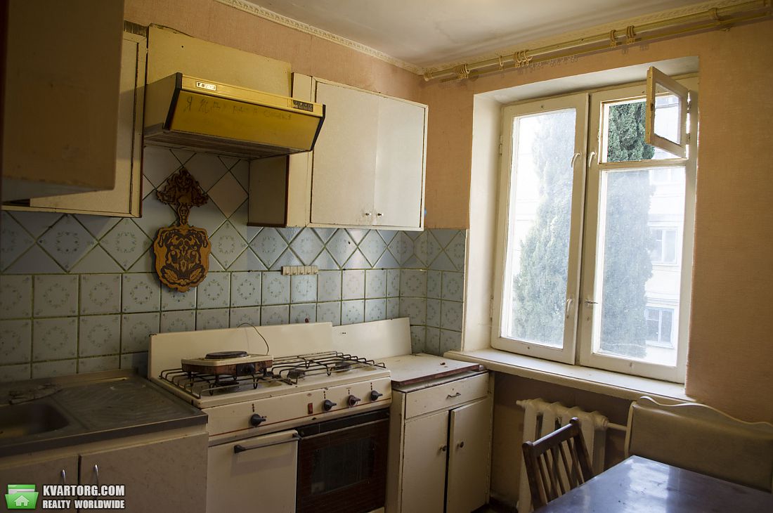 Sell 2-room apartment. Киев, Фрунзенское шоссе — photo 3