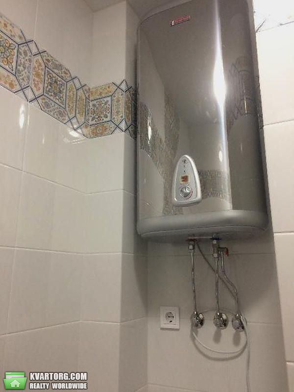 Rent out 2-room apartment. Киев, Барбюса — photo 8