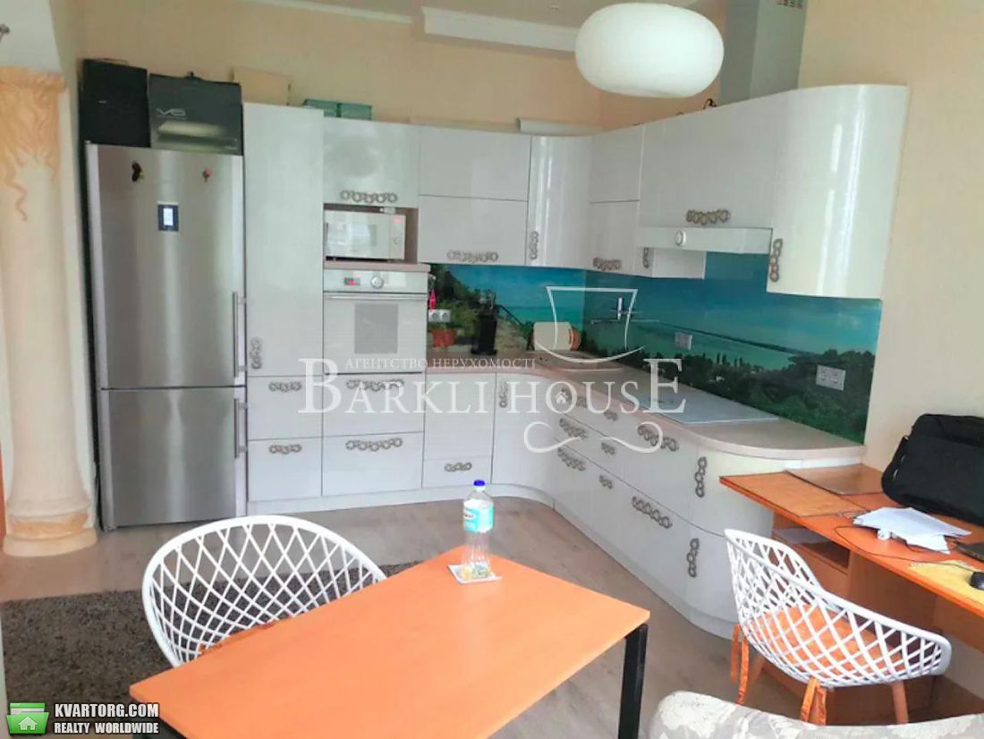 Rent out 2-room apartment. Киев,  Механизаторов — photo 3