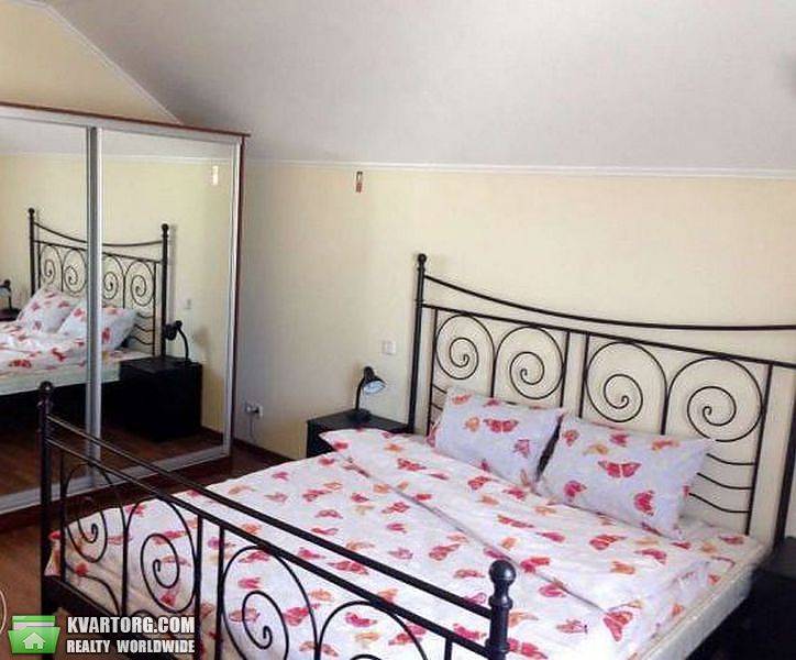 Rent out house. Киев, Садовая — photo 8