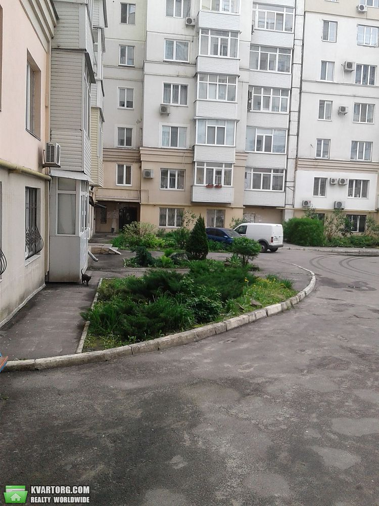 продам 2-комнатную квартиру. Харьков,  Героев Труда - фото 1