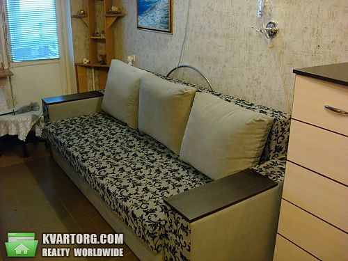 Sell 3-room apartment. Днепропетровск, Донецкое шоссе — photo 1