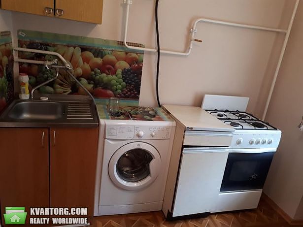 Rent out 1-room apartment. Киев, восьмого марта — photo 2