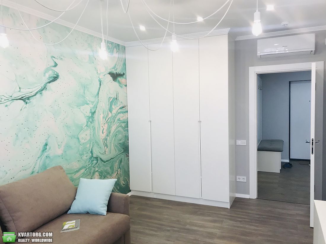 Sell 1-room apartment. Киев,  Заречная — photo 8