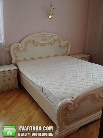 Rent out 2-room apartment. Киев, Артема — photo 8