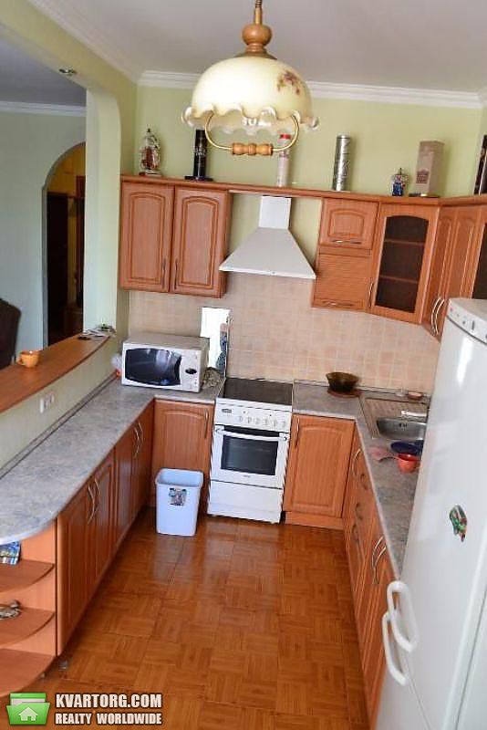 Rent out 4-room apartment. Киев,  Жилянская — photo 3