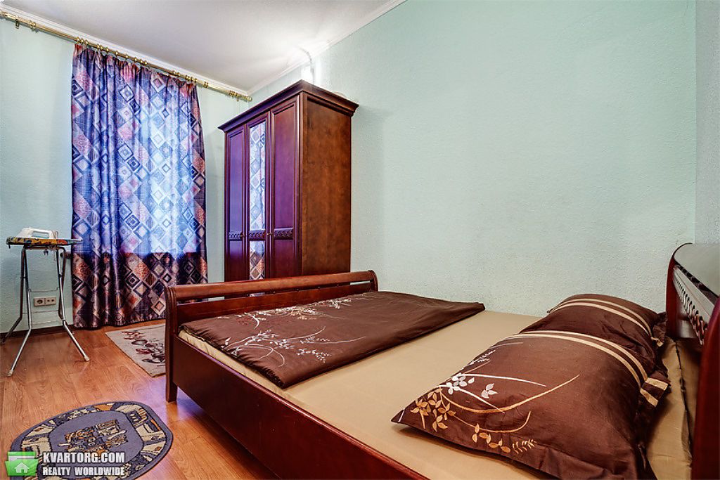 Sell 2-room apartment. Киев, Бассейная — photo 2