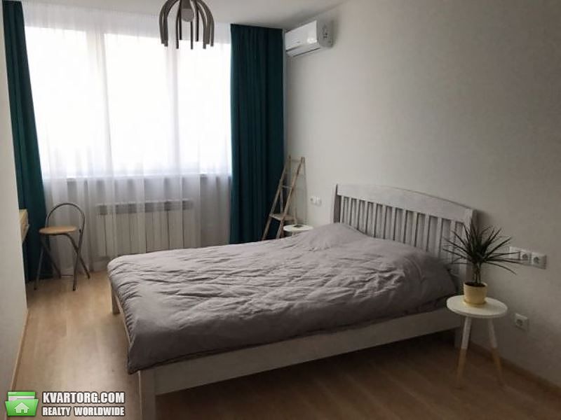 Rent out 2-room apartment. Киев, Армянская ул. — photo 5