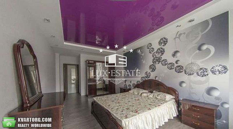 Rent out 2-room apartment. Киев,  Голосеевский пр — photo 2