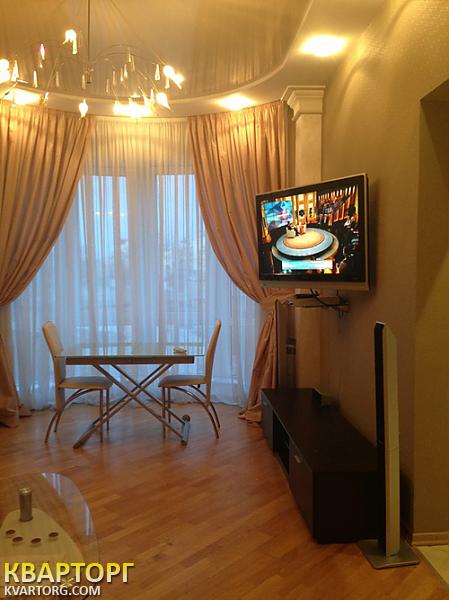 Sell 2-room apartment. Киев, Днепровская набережная — photo 1