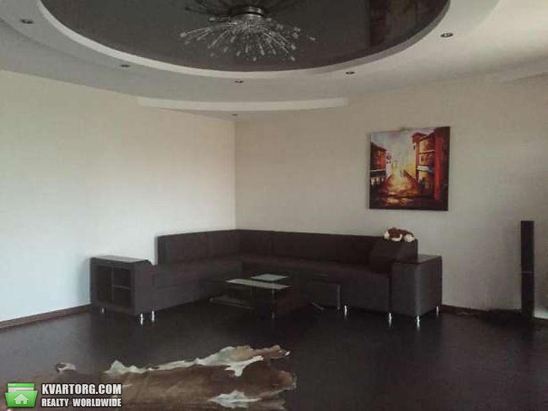 Rent out house. Киевская обл., Крюковщина — photo 1