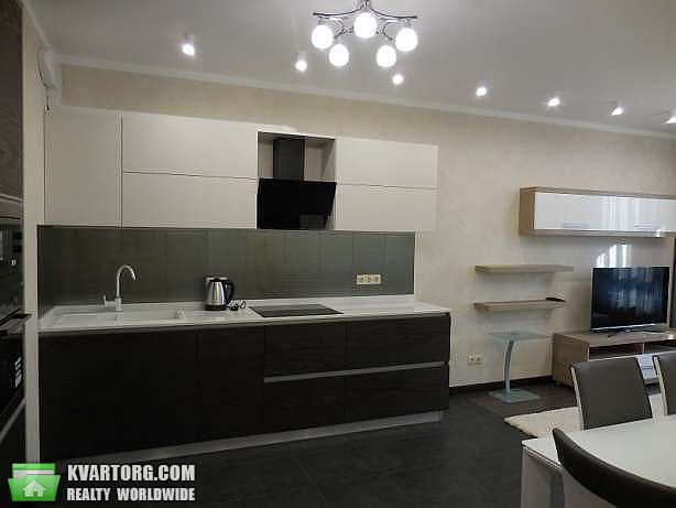 Rent out 2-room apartment. Днепропетровск, Проспект им.Газеты Правда — photo 1