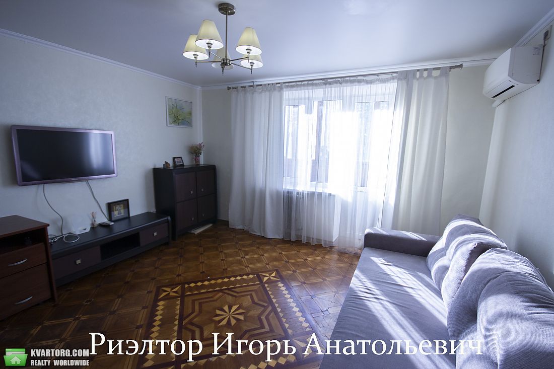 Rent out 3-room apartment. Одесса,  Королева — photo 4