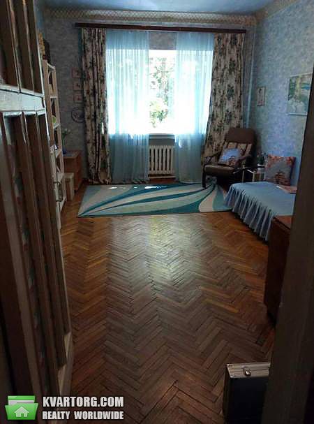 Sell 3-room apartment. Киев,  Богдана Хмельницкого — photo 1