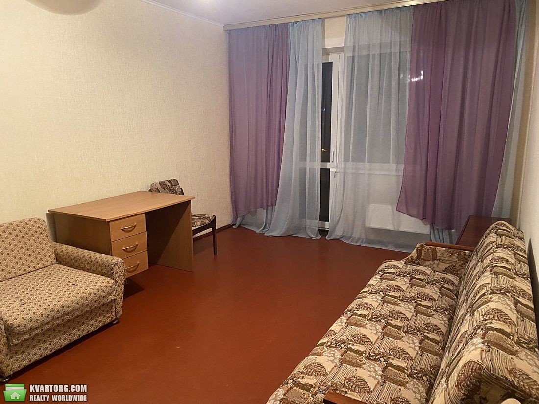 Rent out 2-room apartment. Киев,  Бережанская — photo 8